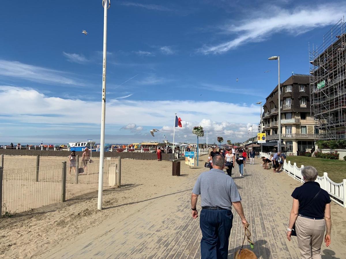 Hauteurs De Trouville - Studio Avec Terrasse Au Calme Eksteriør billede
