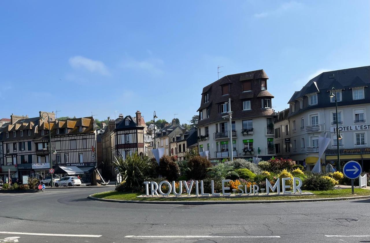 Hauteurs De Trouville - Studio Avec Terrasse Au Calme Eksteriør billede